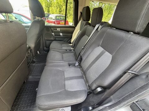 Land Rover Discovery 4 SDV6 GS One Lady Owner Full Land Rover Dealer History STUNNING EXAMPLE 12