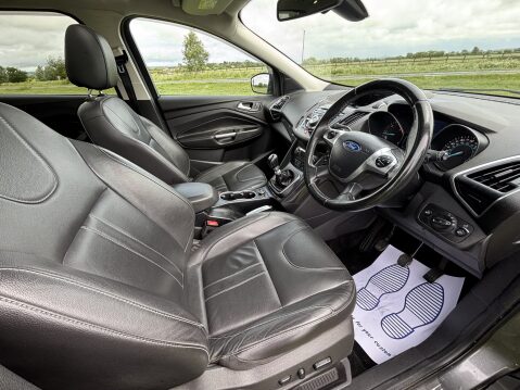 Ford Kuga TITANIUM X TDCI 9