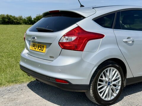 Ford Focus ZETEC TDCI 6