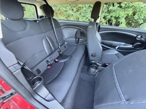 Mini Clubman COOPER D One Lady Owner FSH £20 Tax 12