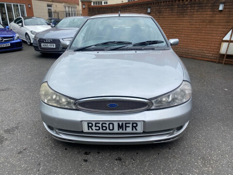 Ford Mondeo 2.5 ST-24 4dr 2