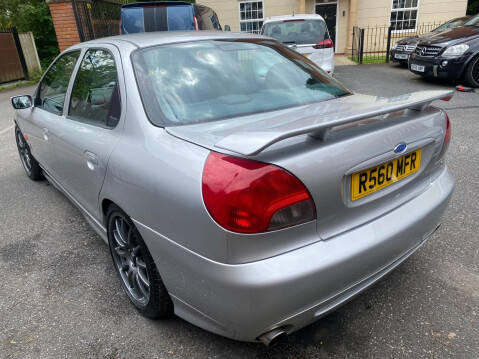 Ford Mondeo 2.5 ST-24 4dr 6