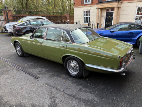 Daimler Sovereign 4.2 4dr 4