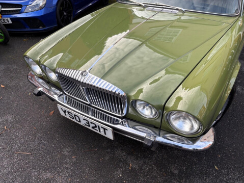 Daimler Sovereign 4.2 4dr 6