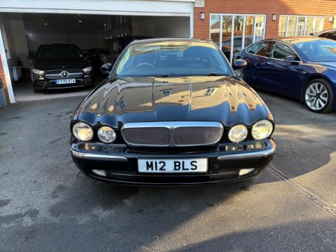 Jaguar XJ 4.2 Super LWB Saloon 4dr 4