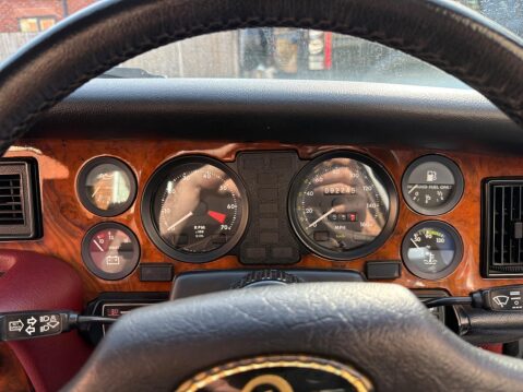 Daimler Double Six 22