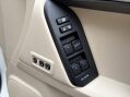 Toyota Land Cruiser 2.8D Invincible Auto 4WD Euro 6 (s/s) 5dr (7 Seat) 12