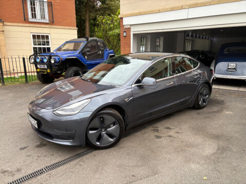 Tesla Model 3 (Dual Motor) Long Range Auto 4WDE 4dr 2