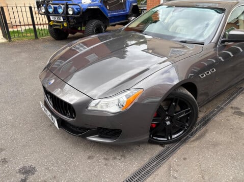 Maserati Quattroporte 3.0D V6 ZF Euro 5 (s/s) 4dr 3