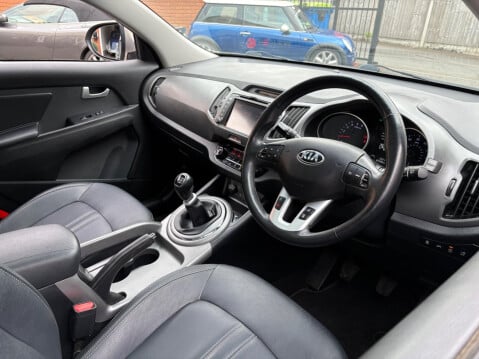 Kia Sportage 1.7 CRDi EcoDynamics 4 2WD Euro 5 (s/s) 5dr 11