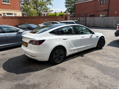 Tesla Model 3 (Dual Motor) Long Range Auto 4WDE 4dr 4