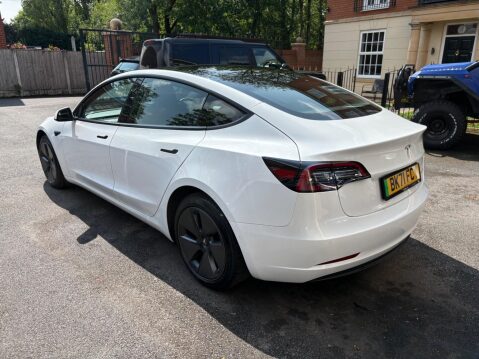 Tesla Model 3 (Dual Motor) Long Range Auto 4WDE 4dr 8