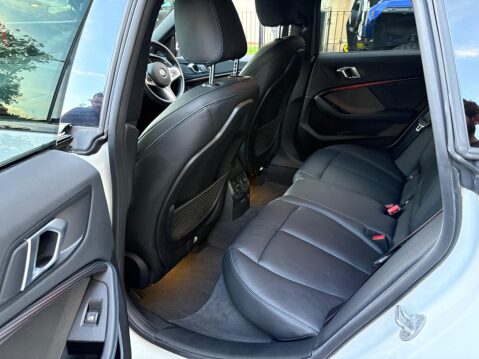 BMW 2 Series 1.5 218i M Sport DCT Euro 6 (s/s) 4dr 17
