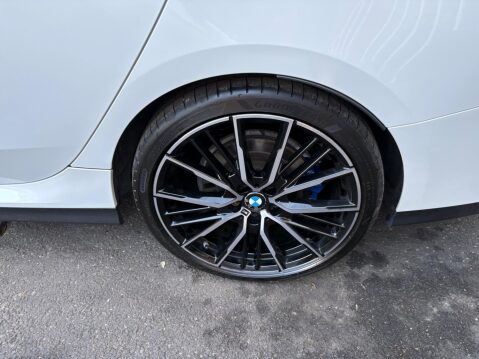 BMW 2 Series 1.5 218i M Sport DCT Euro 6 (s/s) 4dr 26