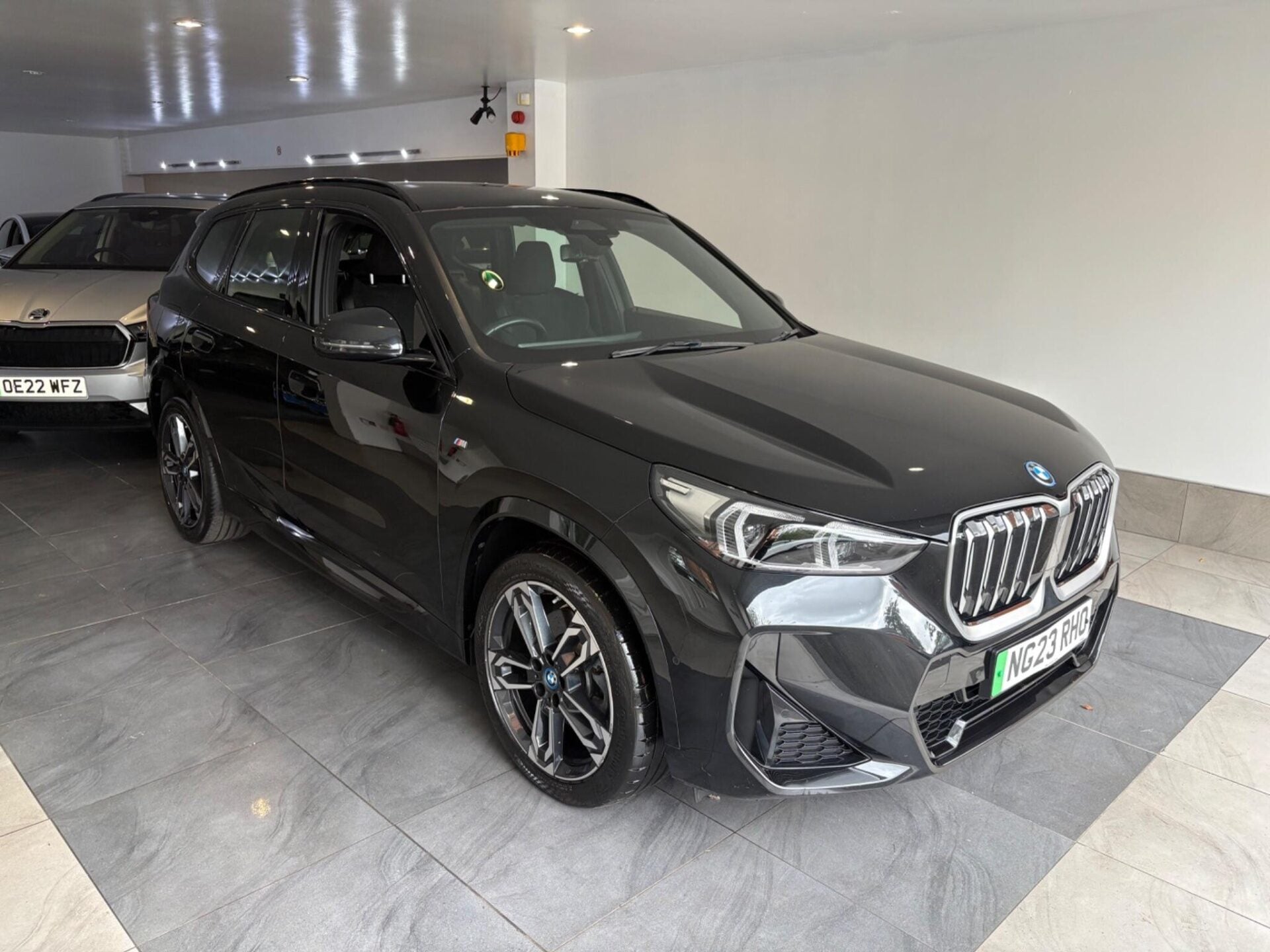 Bmw Ix1