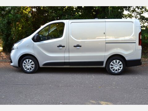 Renault Trafic SL27 BUSINESS PLUS ENERGY DCI 4