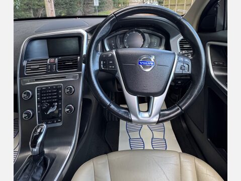 Volvo XC60 D5 SE LUX NAV AWD 11