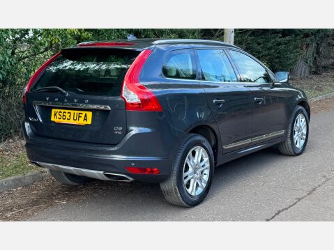 Volvo XC60 D5 SE LUX NAV AWD 6
