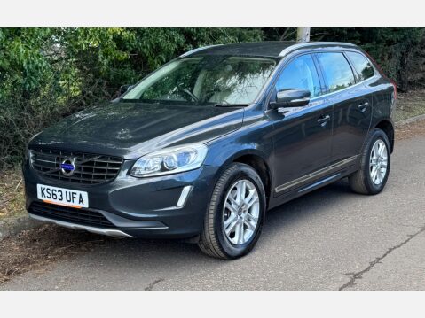 Volvo XC60 D5 SE LUX NAV AWD 2