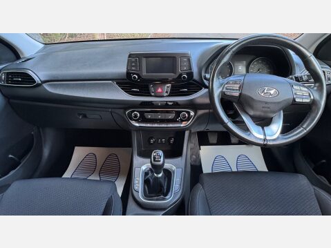 Hyundai i30 T-GDI SE 10