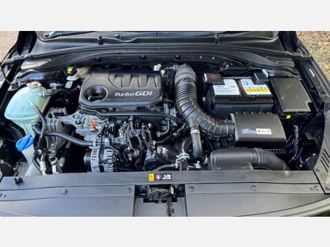 Hyundai i30 T-GDI SE 18
