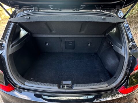 Hyundai i30 T-GDI SE 16