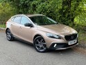 Volvo V40 D2 CROSS COUNTRY LUX