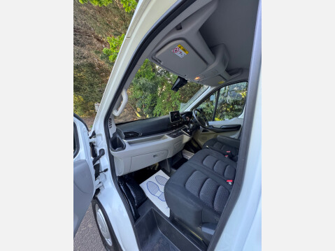 Maxus Deliver 9 BASE LH P/V 10