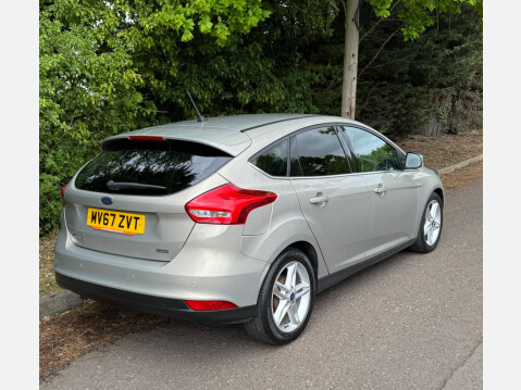 Ford Focus TITANIUM 5