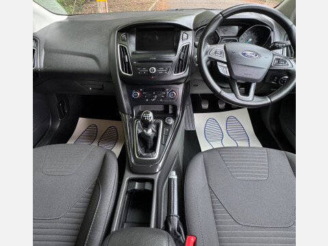 Ford Focus TITANIUM 10