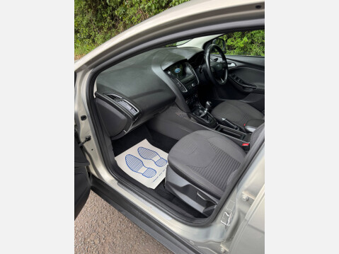 Ford Focus TITANIUM 13