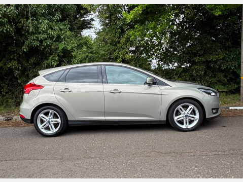 Ford Focus TITANIUM 3