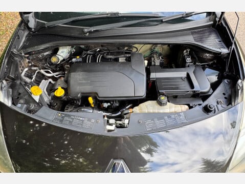 Renault Clio DYNAMIQUE TOMTOM 16V 16