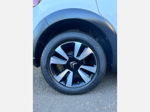 Citroen C3 PURETECH FLAIR 16