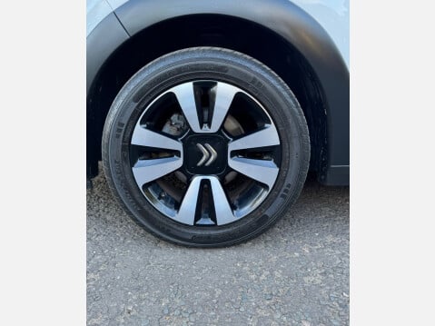 Citroen C3 PURETECH FLAIR 16
