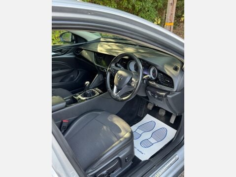 Vauxhall Insignia TECH LINE NAV 7