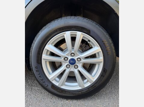 Ford Kuga ZETEC TDCI 16