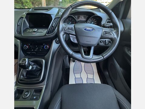 Ford Kuga ZETEC TDCI 11