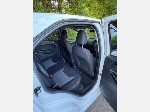 Ford Ka+ ZETEC WHITE EDITION 8