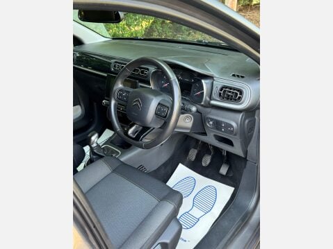 Citroen C3 PURETECH FLAIR 8