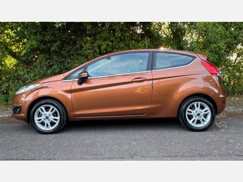 Ford Fiesta ZETEC 4