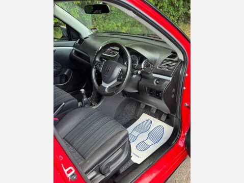 Suzuki Swift SZ4 7