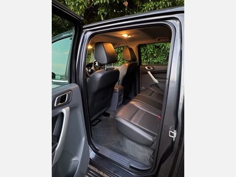Ford Ranger LIMITED 4X4 DCB TDCI 14