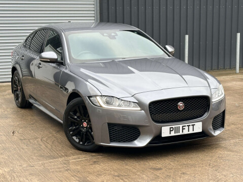 Jaguar XF 2.0 XF Chequered Flag D Auto 4dr 1