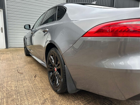 Jaguar XF 2.0 XF Chequered Flag D Auto 4dr 55