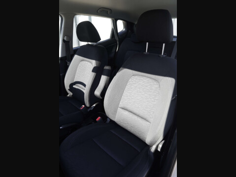 Hyundai ix20 1.6 ix20 SE Nav MPI 5dr 39