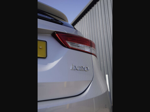 Hyundai ix20 1.6 ix20 SE Nav MPI 5dr 13