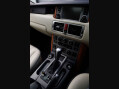 Land Rover Range Rover 4.4 Range Rover Vogue V8 Auto 4WD 5dr 34