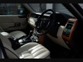 Land Rover Range Rover 4.4 Range Rover Vogue V8 Auto 4WD 5dr 52