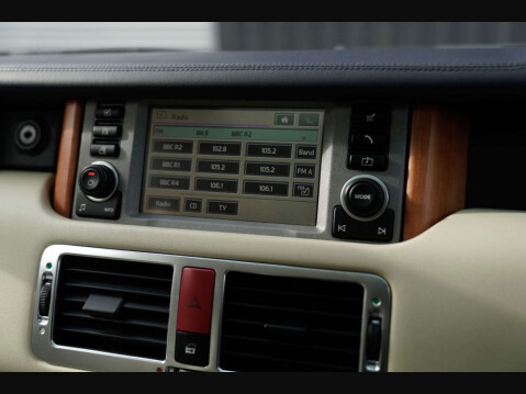 Land Rover Range Rover 4.4 Range Rover Vogue V8 Auto 4WD 5dr 55